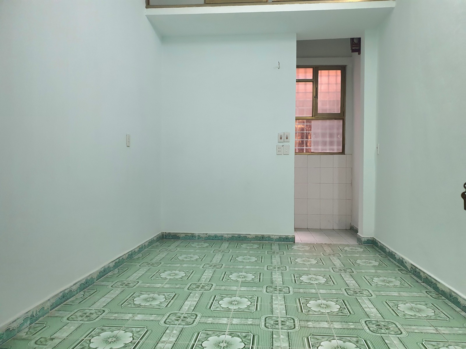 Bán nhà Văn Chương, Ô TÔ, DT 24m2 *4T, giá 2,67 tỷ