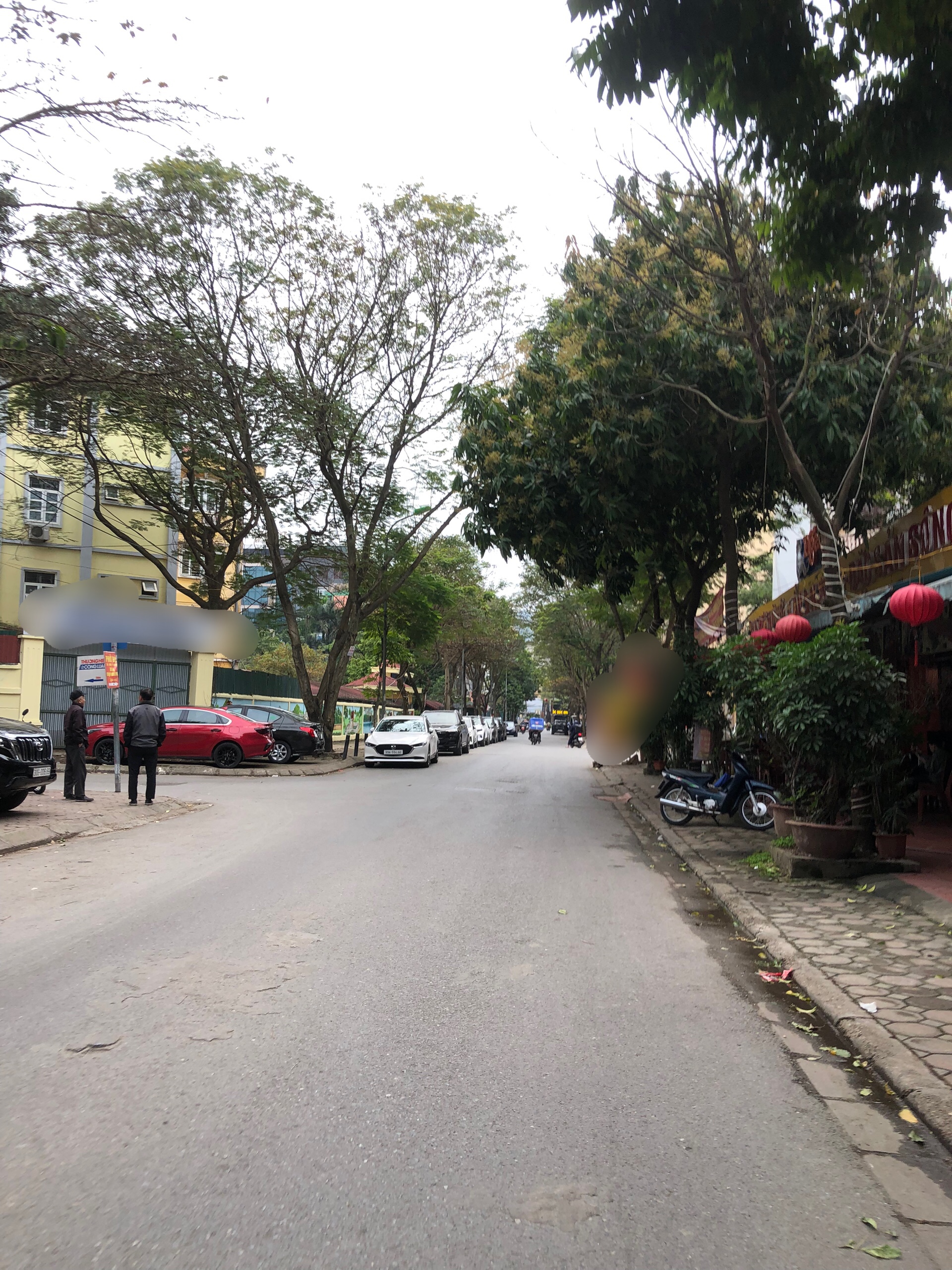 Nhà đẹp Cầu Giấy, ngõ to hơn đường, 2 mặt tiền x84m2, vị trí hiếm, 19 tỷ