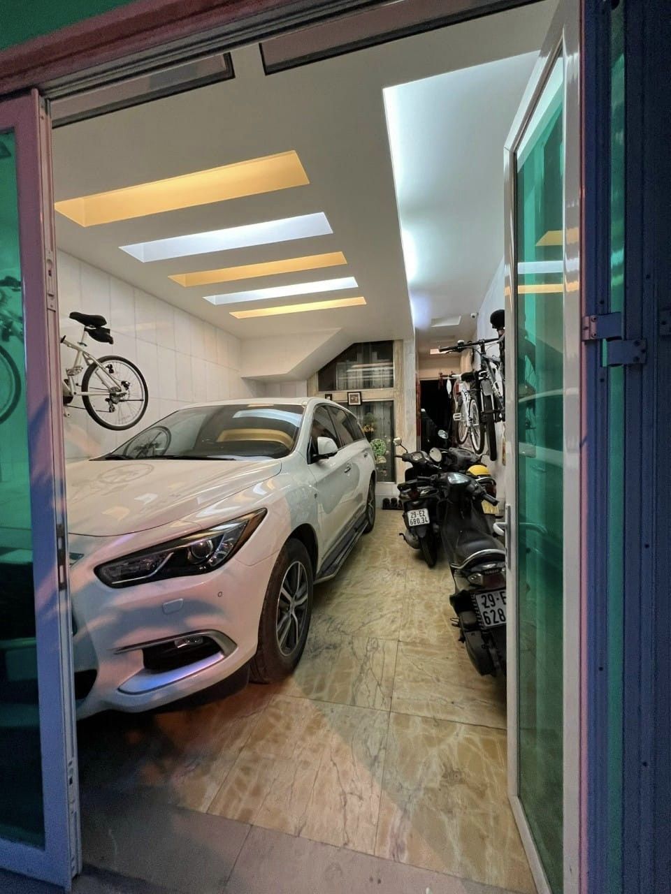 NHÀ PHÂN LÔ - OTO VÀO NHÀ PHỐ MAI DỊCH - 70M 6 TẦNG