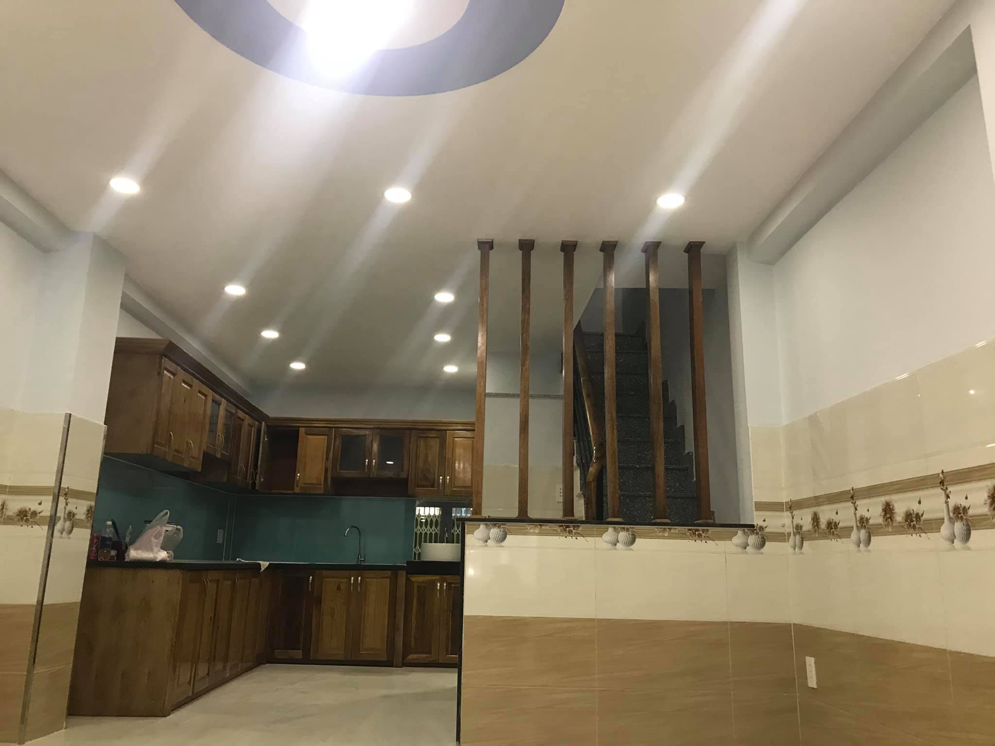 Nhà HXH Chương Dương, Thủ Đức - DT: 3.5 x13m - 2 PN - chỉ 3 tỷ990tr