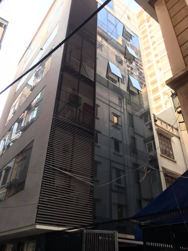 Bán nhà Lô Góc Trung Kính dt 90m2 xây 8 tầng thang máy kinh doanh 70tr/tháng