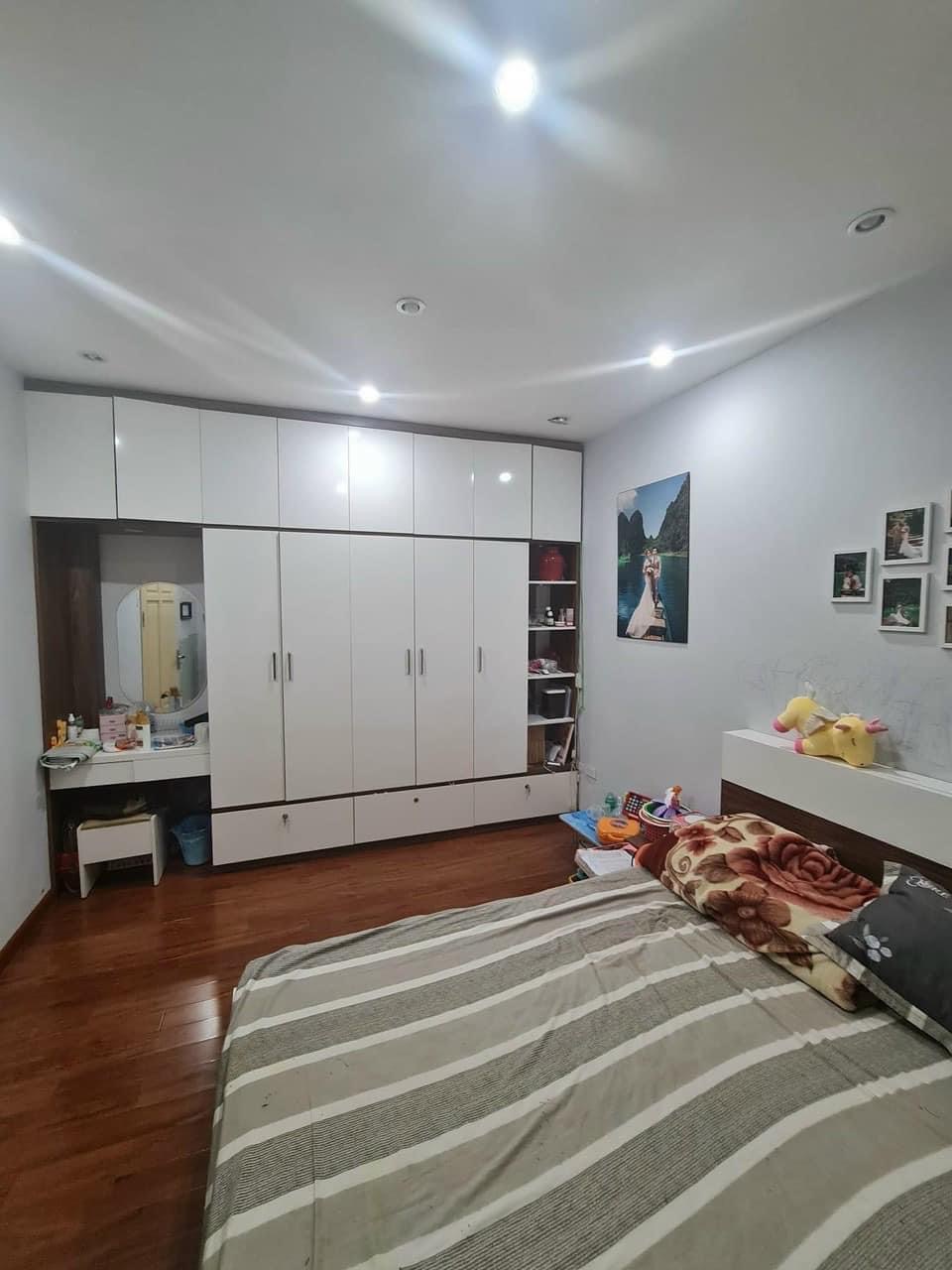 Bán nhà Phố Viên - phân lô ô tô_ 2 mặt ngõ_móng 7 tầng, an ninh cao_tiện ở kết hợp cho thuê_ 50m Chỉ 5.15 tỷ.