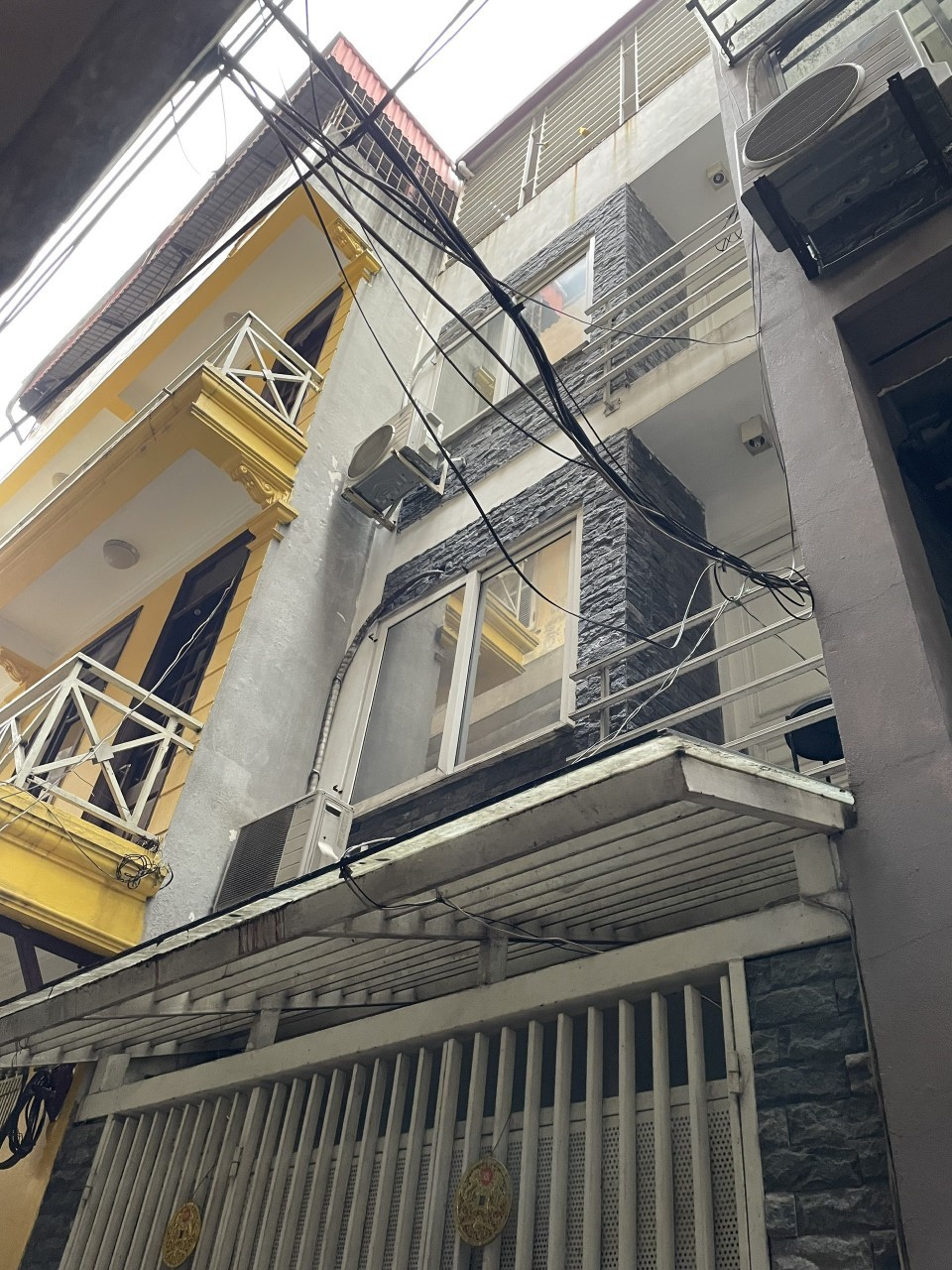 Bán nhà Thụy Khuê 30m ra phố. DT35m2x4T, MT5m. Gần hồ, ngõ thông