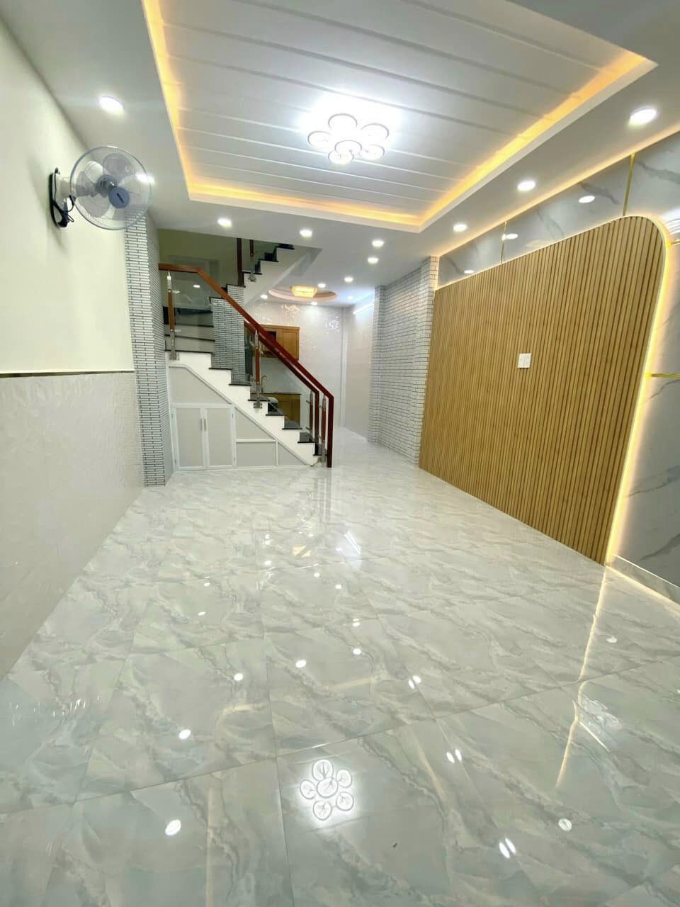 NHÀ ĐẸP 2 TẦNG - 38M2 - NHỈNH 3 TỶ