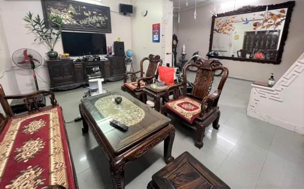 Bán nhà ngõ 90 Hoàng Ngân Cầu Giấy 216m giá 22.6 tỷ, ô tô, kinh doanh