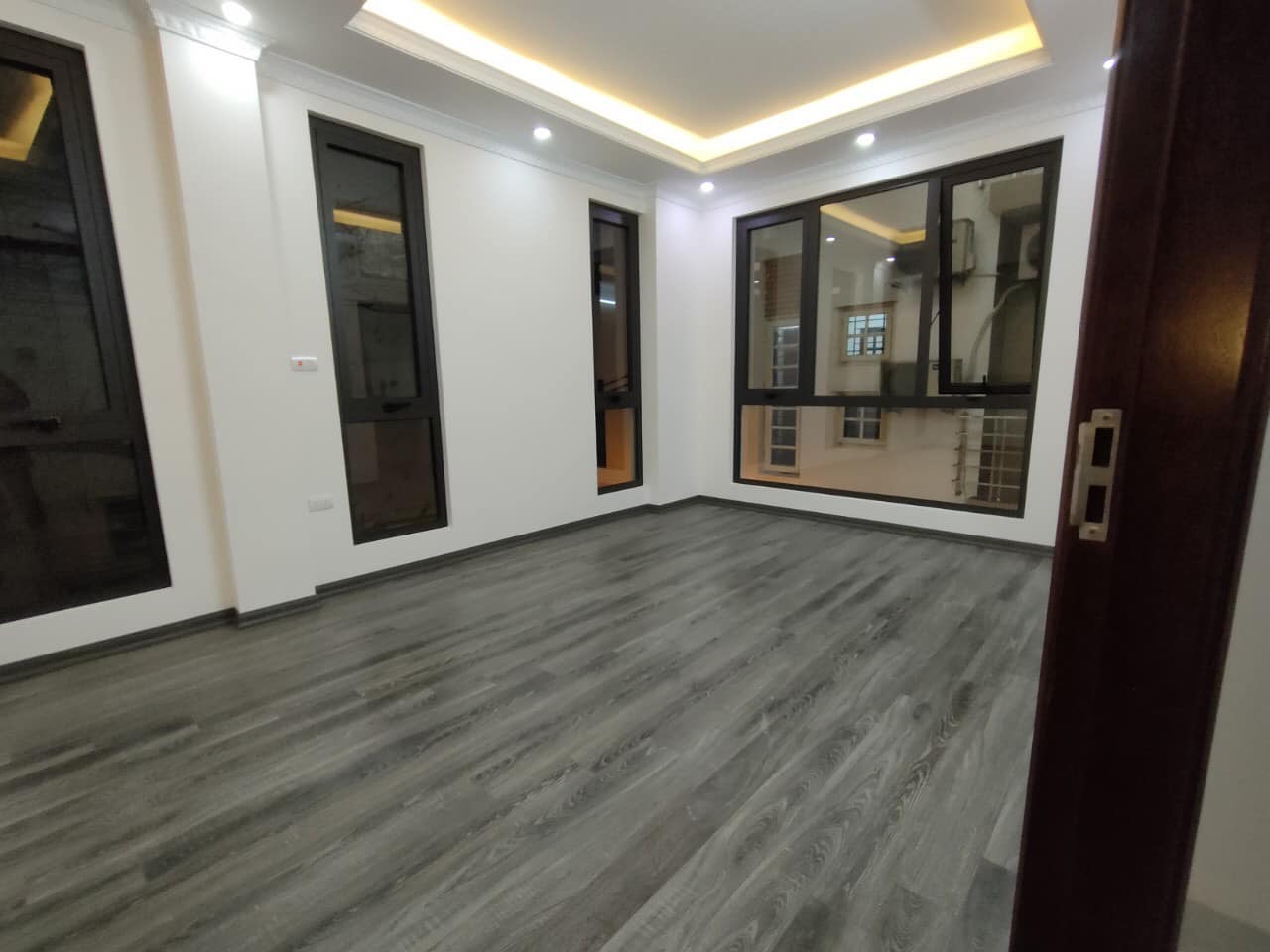 Bán nhà riêng Phố Nguyễn Khang, Cầu giấy 41m 4T Ô tô 5m chỉ 7 tỷ