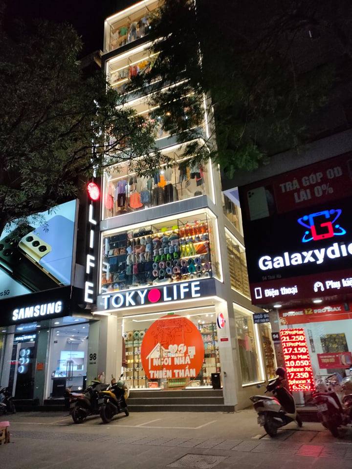 Bán nhà Mặt Phố Chùa Bộc - Đống Đa 40m2 mt 3m5 Lô Góc cho thuê 45tr/tháng