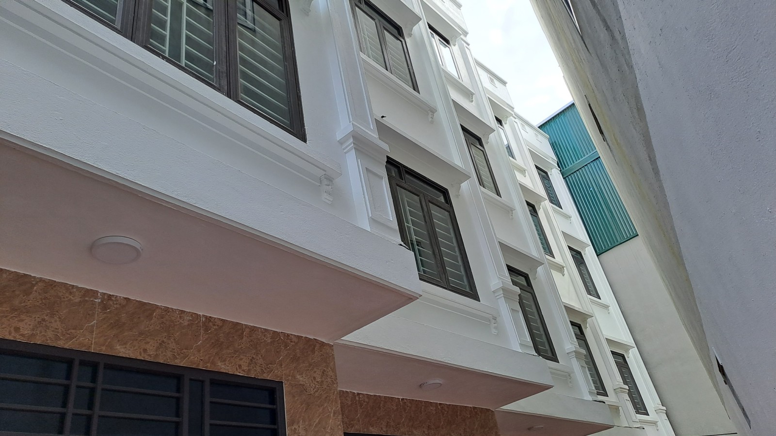 BÁN NHÀ 4 TẦNG MỚI YÊN NGHĨA HÀ ĐÔNG VỊ TRÍ ĐEP ĐƯỜNG OTO THÔNG THOÁNG YÊN TỈNH MUA VỀ Ở NGAY GIÁ BÁN 3TY200TR CÓ