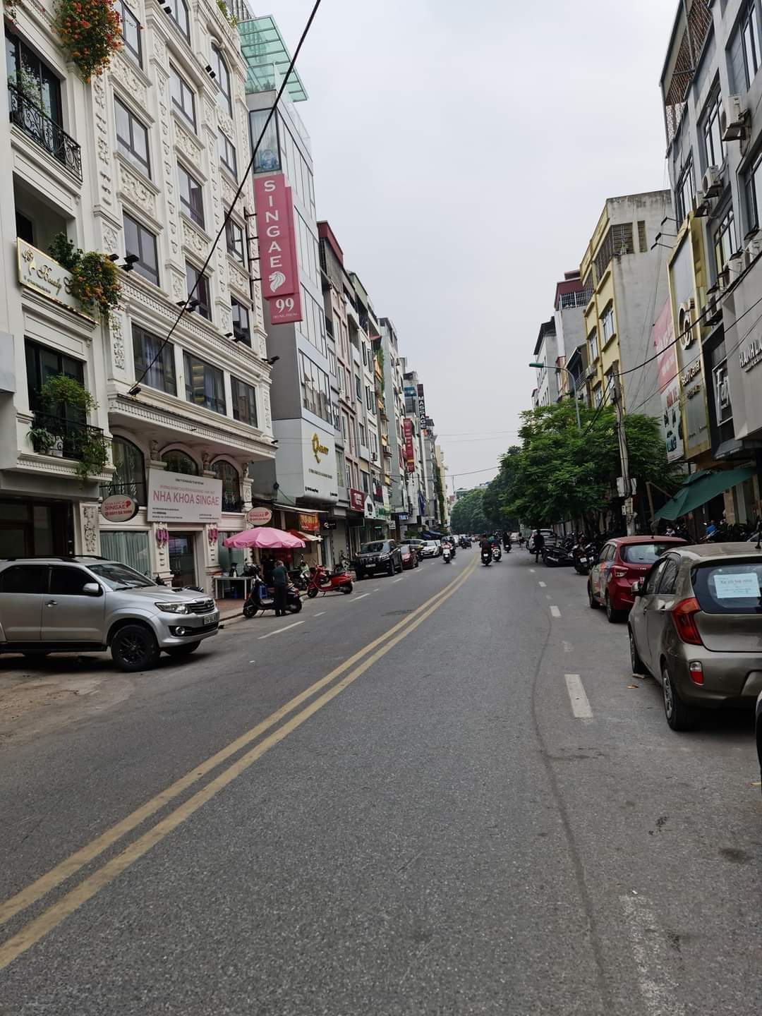 BÁN NHÀ NGÕ 107 TRUNG PHỤNG ĐỐNG ĐA MỚI KOONG 5TẦNG THANG MÁY 42M2 MẶT TIỀN 4M.