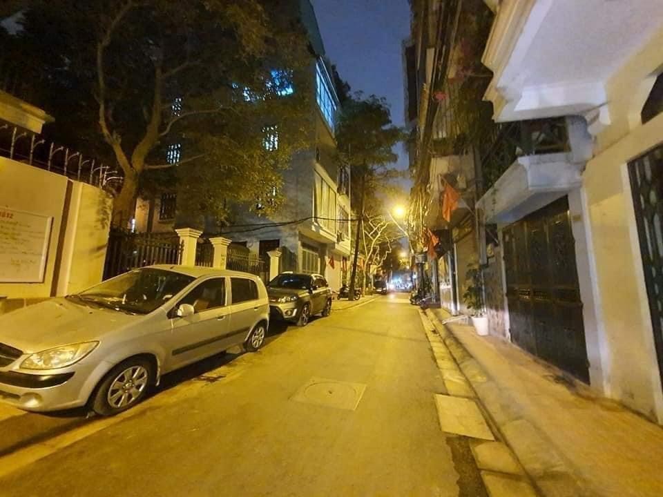 Bán nhà riêng Tam Trinh, DT 39m, 3 tầng, MT 4 m, giá chào 2 tỷ 75