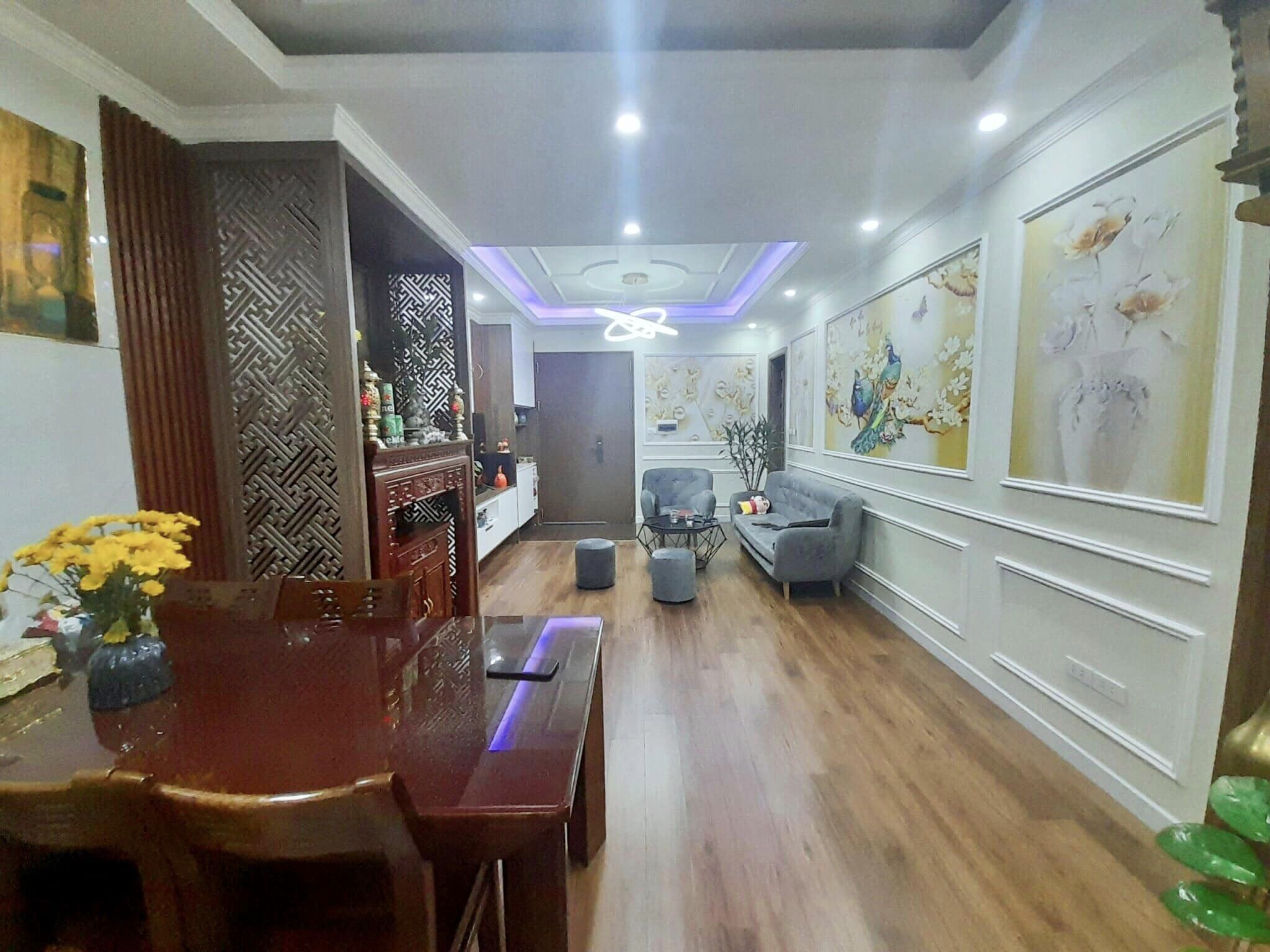 Giá hấp dẫn! Bán căn hộ chung cư đẹp Minh Khai, Hai bà Trưng, hàng xóm Times City, full nội thất