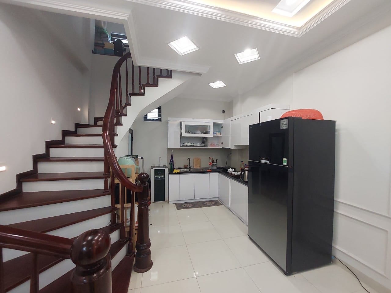 Bán Nhà ngõ 543 Giải Phóng, phù hợp ở hoặc cho thuê khép kín