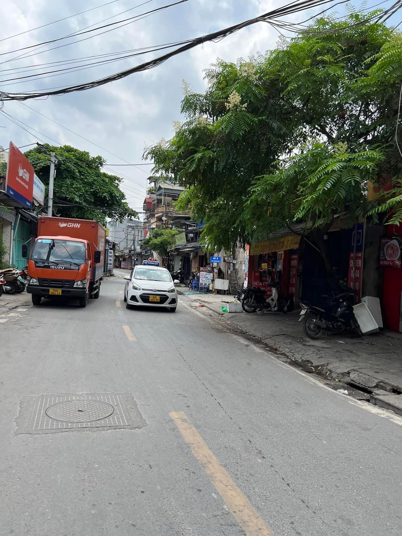 Bán ĐẤT phố Vĩnh Hưng, Ô TÔ TRÁNH, LÔ GÓC, KINH DOANH, 54m2, 5.8 tỷ