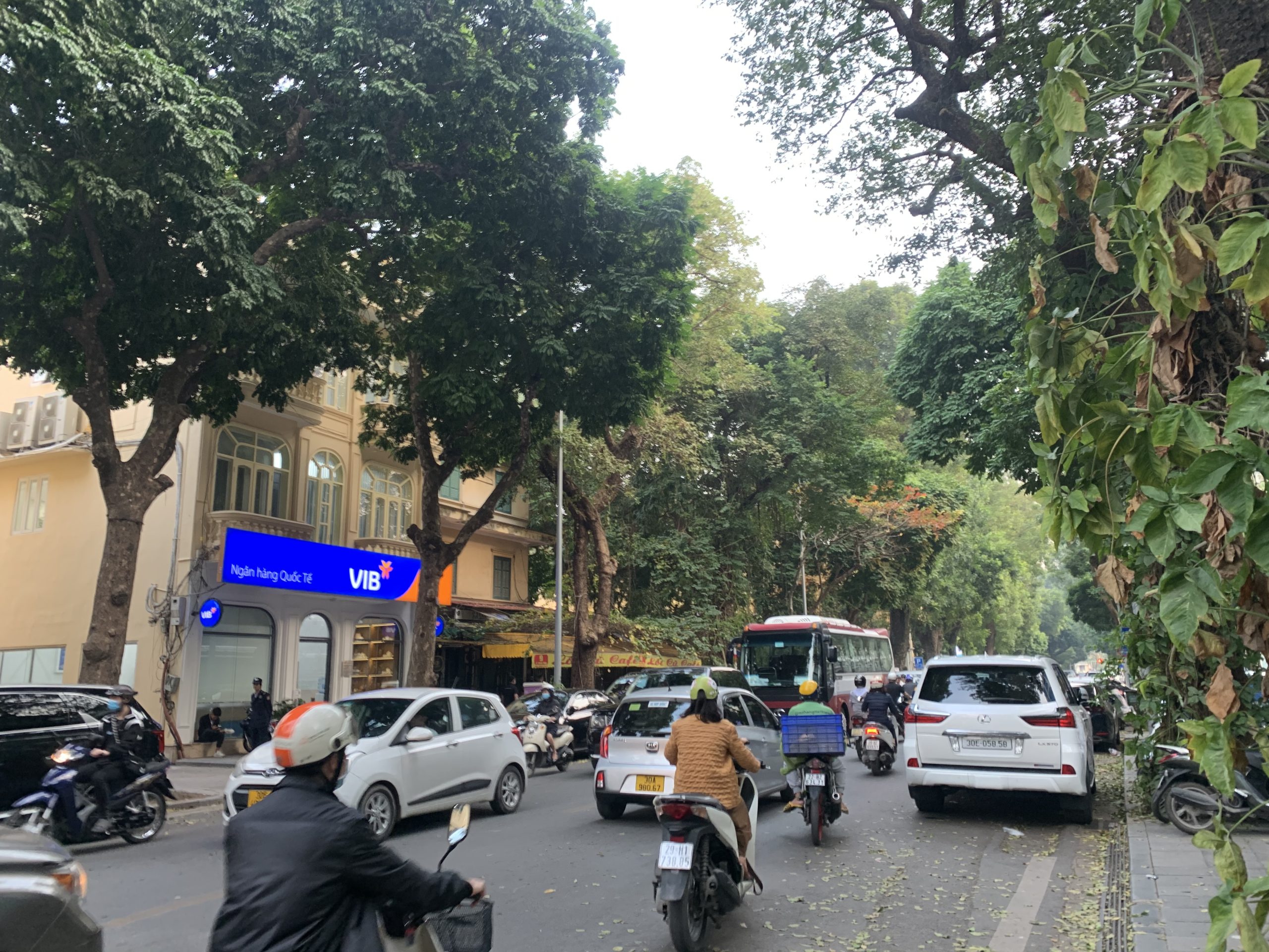 Bán nhà Lê Thánh Tông, lõi Hoàn Kiếm 40m2 x 4m mt, kdoanh đỉnh, ở sướng, nhỉnh 4 tỷ