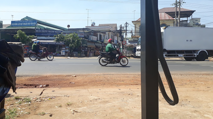 KHU DÂN CƯ HƯNG LỘC, CÁCH SÂN BAY QTLT 10KM. 1TY200