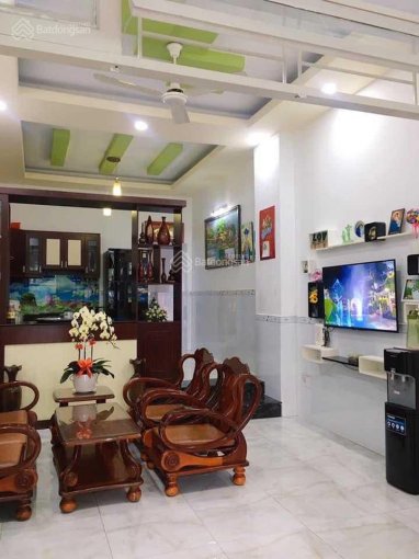 HÓT!!! Chính chủ bán gấp nhà 1 trệt 3 phòng đường Nguyễn Ảnh Thủ Q12 63m2 giá TT 920tr gần chợ tiện KD