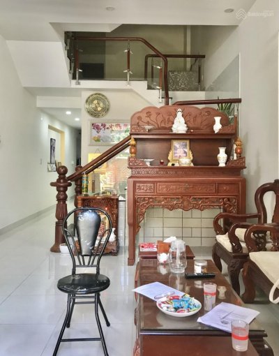 Ngộp bank chủ bán gấp nhà hẻm 5m đường Lê Đức Thọ Q,GV 66m2 giá TT chỉ 965tr gần chợ căn cứ , sổ riêng LH Vi