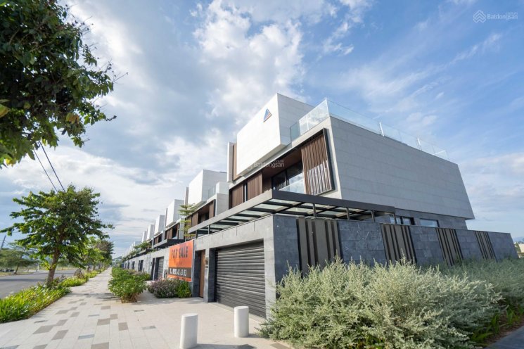 Biệt thự mặt sông kề biển cưc hiếm ở Đà Nẵng, sổ lâu dài - ONE RIVER Ý TRANG