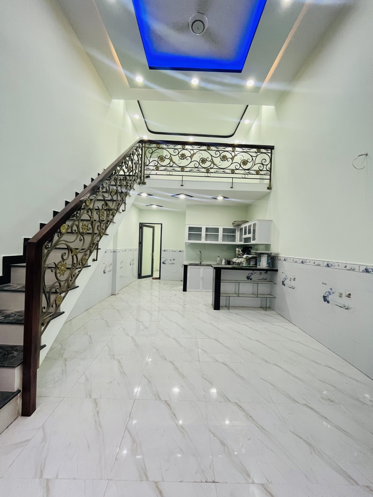 chỉ nhỉnh 2 tỷ có nhà mới SHR Tân Thới hiệp Quận 12 -46m2 - 3PN