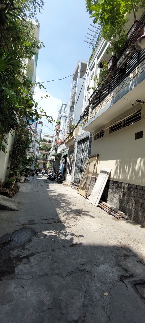 Bán nhà Cư xá Phan Đăng Lưu, Phường 3, Bình Thạnh, 40m2, 3 Tầng, Giá 5,5 Tỷ.