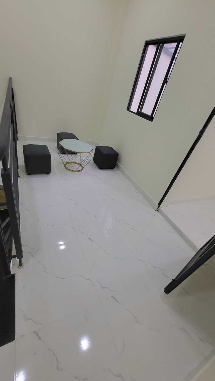 Bán Gấp nhà Đường Số 5, Phường 17, Gò Vấp, DT 76m2, 2 Tầng, Giá 4 Tỷ X.