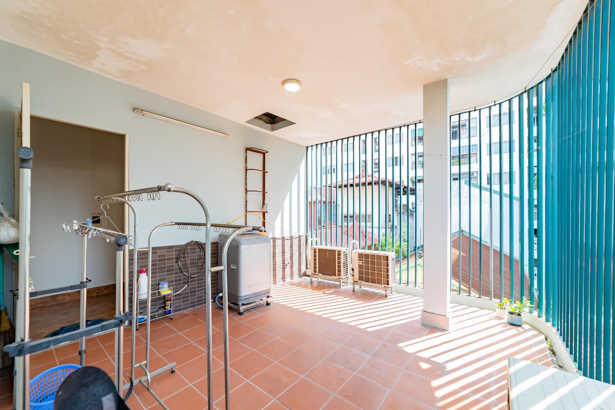 BÁN NHÀ NGÕ 322 PHỐ LÊ TRỌNG TẤN, QUẬN THANH XUÂN. GIÁ: 6,3 tỷ.