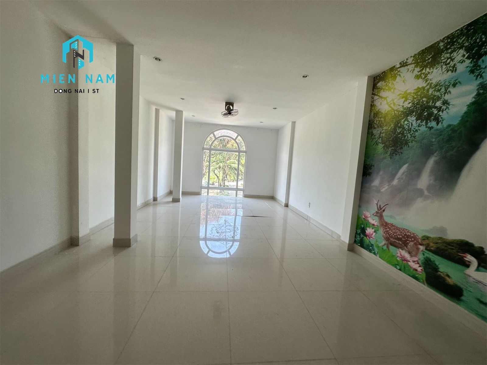 mặt bằng kinh doanh nguyên căn 1T2L mặt tiền Phạm Văn Thuận ngay copmax