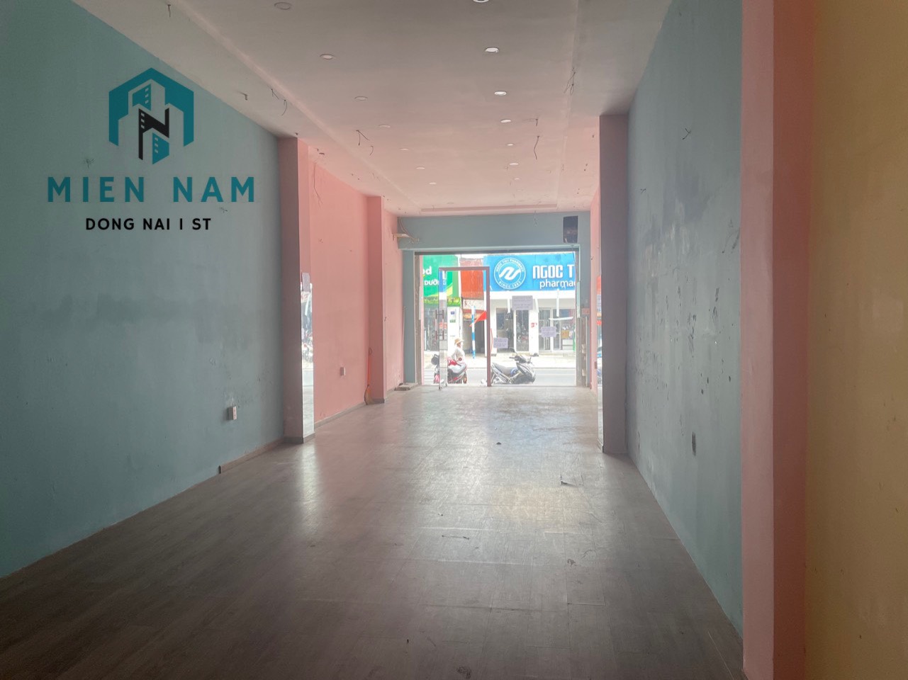 Cho Thuê Nhà 1 trệt 1 lầu vị trí cực đẹp đường 30/4 biên hòa