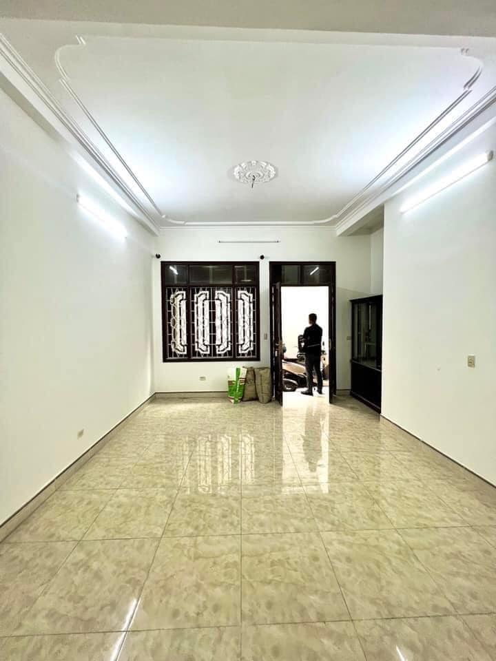 SIÊU HIẾM BÁN NHÀ MINH KHAI HAI BÀ TRƯNG 20MX5 NHỈNH 1 TỶ.