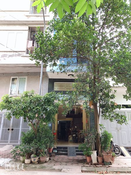 BÁN NHÀ NGÕ 68 NGUYỄN VĂN LINH LONG BIÊN 41M2 - 6 TẦNG - MẶT TIỀN 4.5M - GIÁ CHỈ 2.85 TỶ