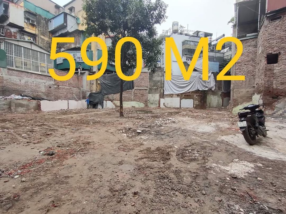 Bán Mảnh Đất 590M2 Mặt Phố Vọng -FULL Thổ Cư mặt tiền 8M -Vỉa Hè -Gía chào 93 Tỷ