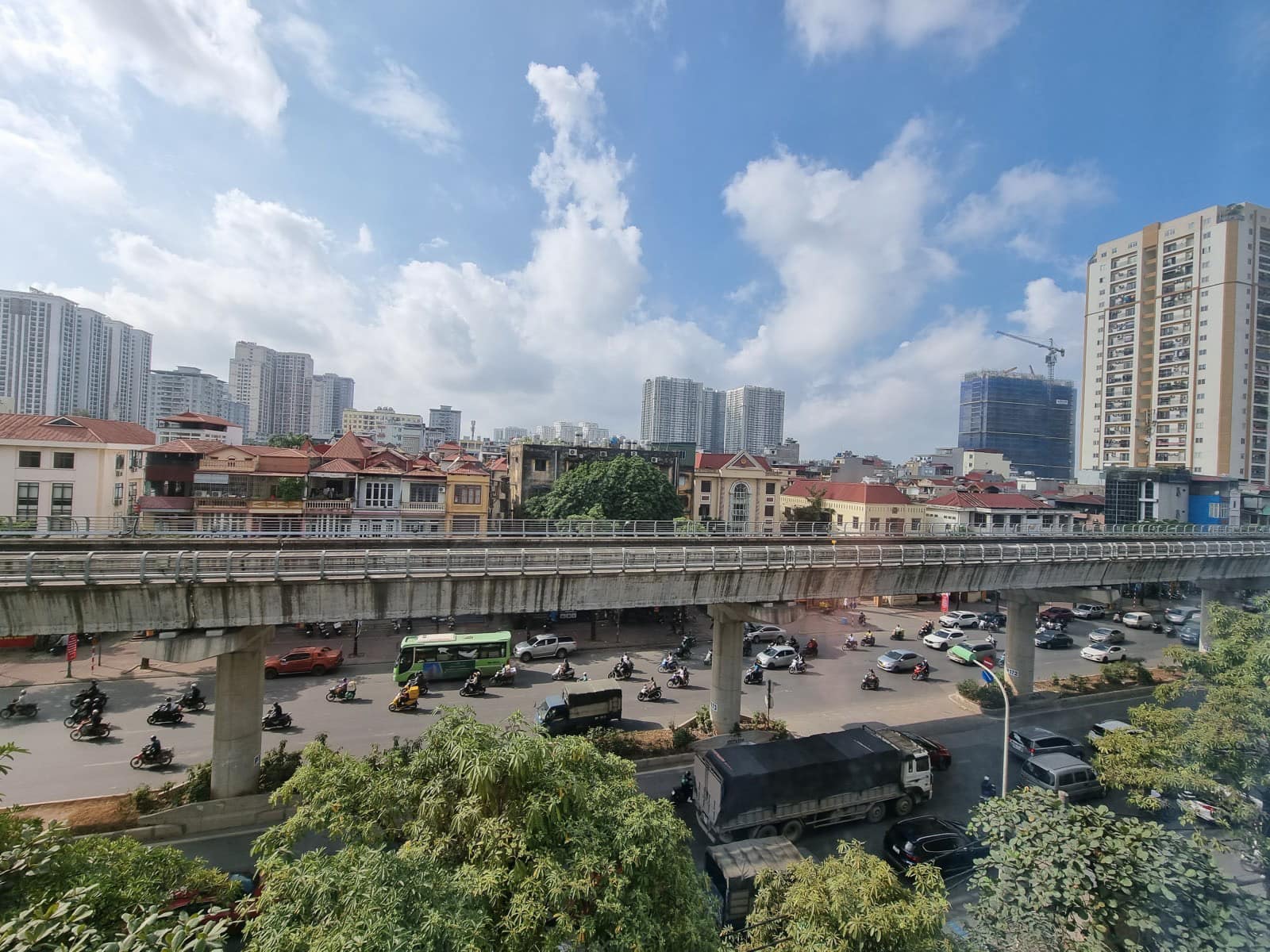 BÁN NHÀ-HỒ TÙNG MẬU- CẦU DIỄN-HÀ NỘI-106M-6 TẦNG-RỘNG 7,2M-62 TỶ.