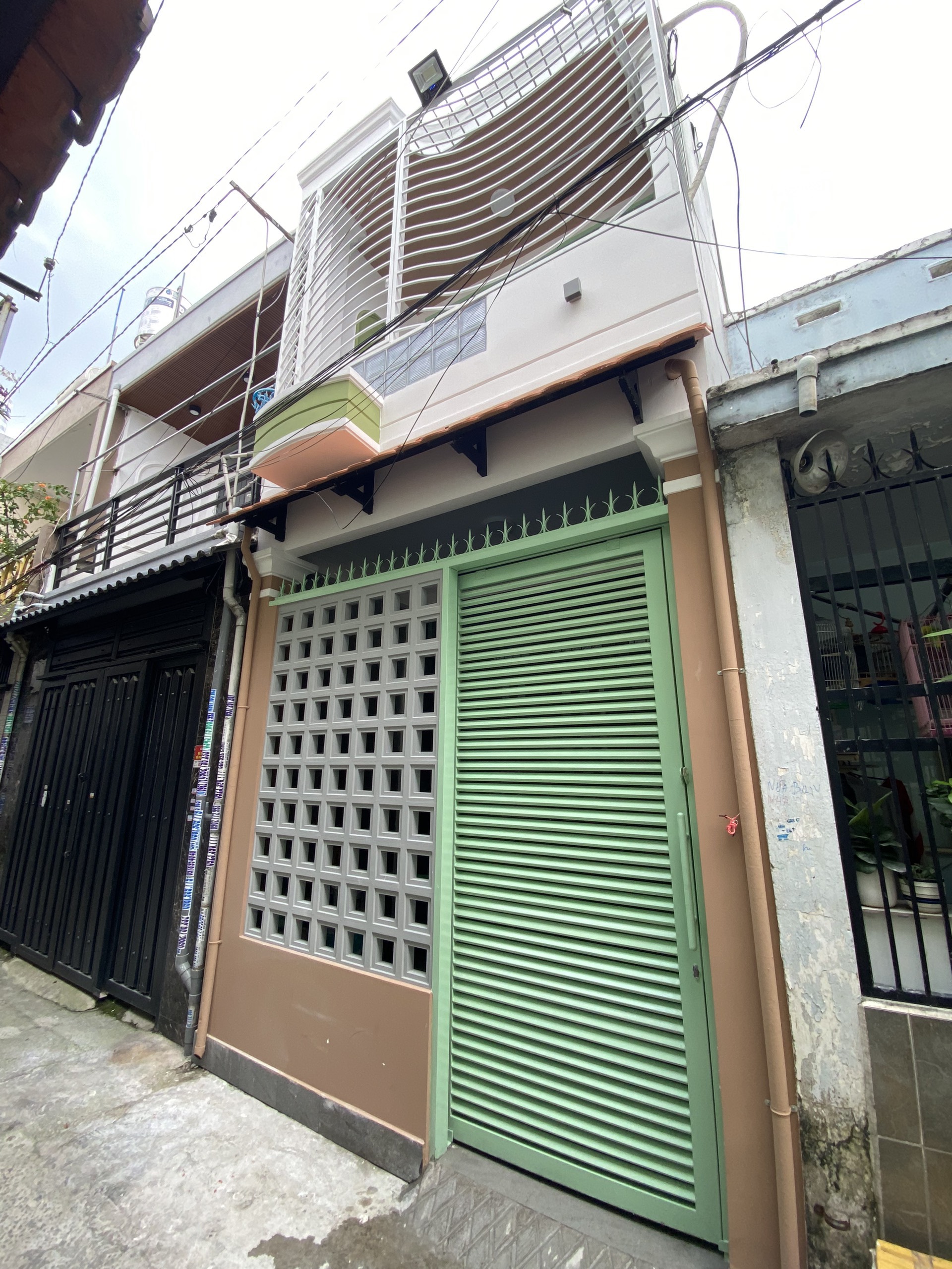 NHÀ CHÍNH CHỦ CẦN BÁN - P10 - GÒ VẤP - 3 X11 - GIÁ CHỈ 3.05 TỶ