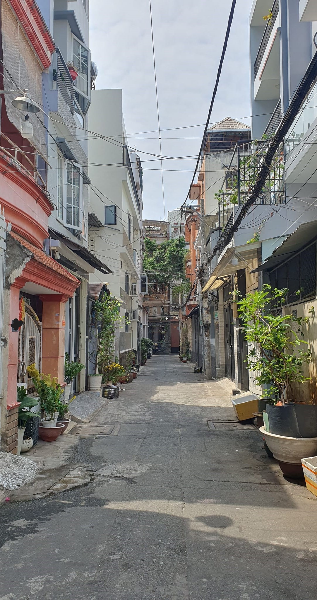 CHỈ 2.7 TỶ NHÀ 2 TẦNG 2PN - 40M2 - THỐNG NHẤT