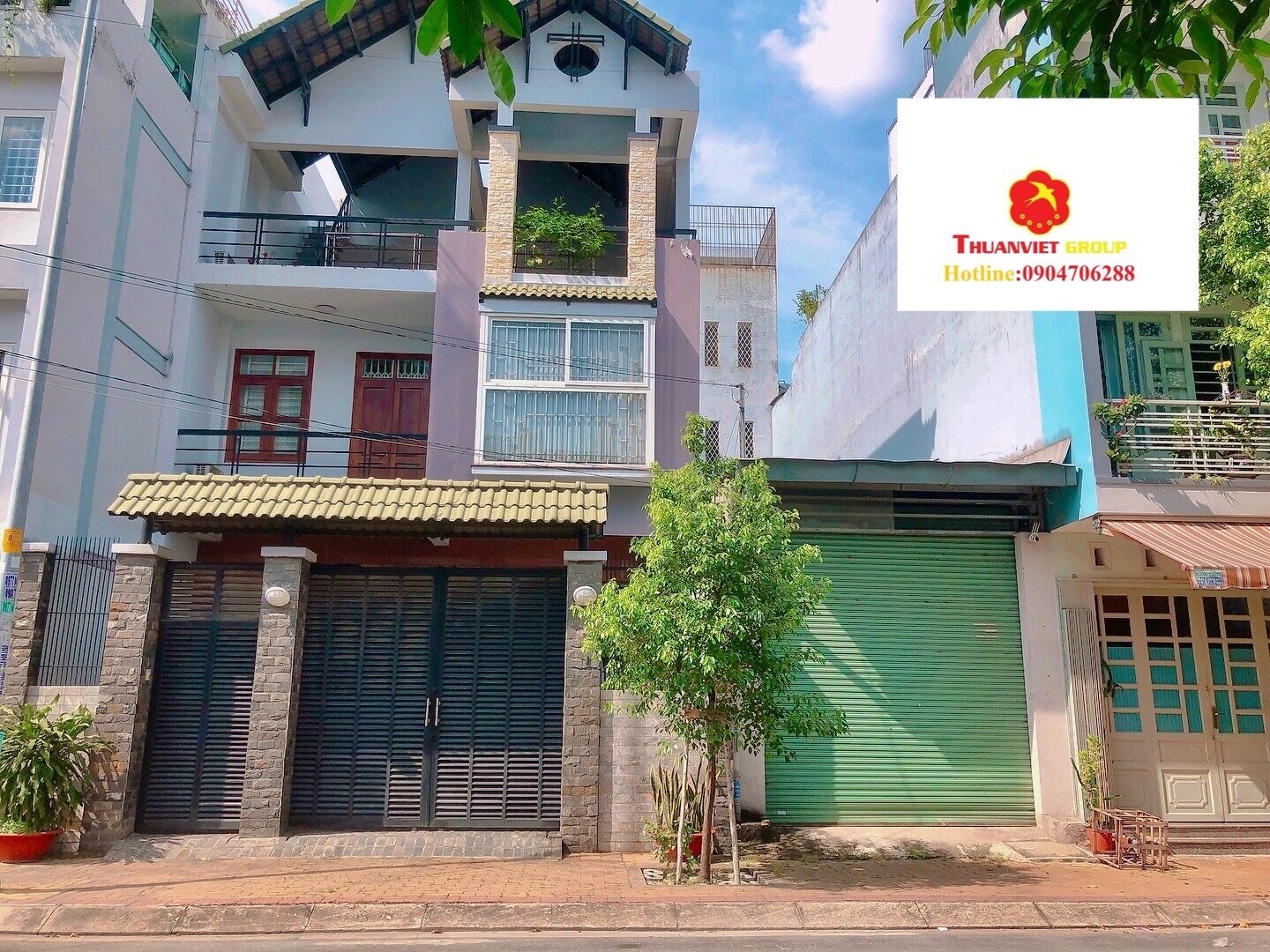 Bán nhà mặt tiền đường Lê Quốc Trinh,DT:4x19m cấp 4 không lỗi phong thủy giá 9.8 tỷ