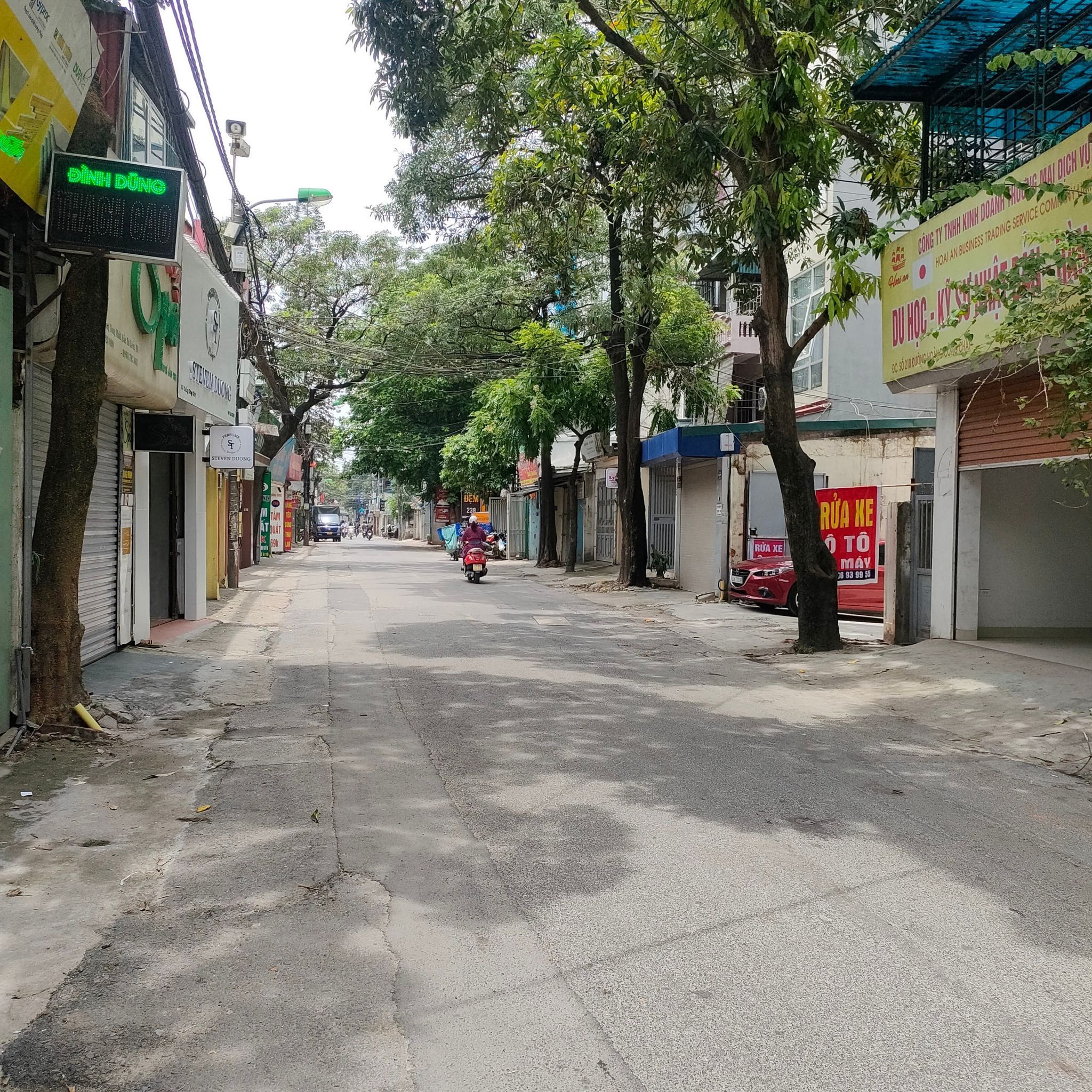 BÁN NHÀ MỚI XÂY CHẮC CHẮN - Ô TÔ - Ô CHỜ THANG MÁY - CÓ THỂ SỬA THÀNH CHUNG CƯ MINI HIỆN ĐẠI - GIÁ HẠT RẺ