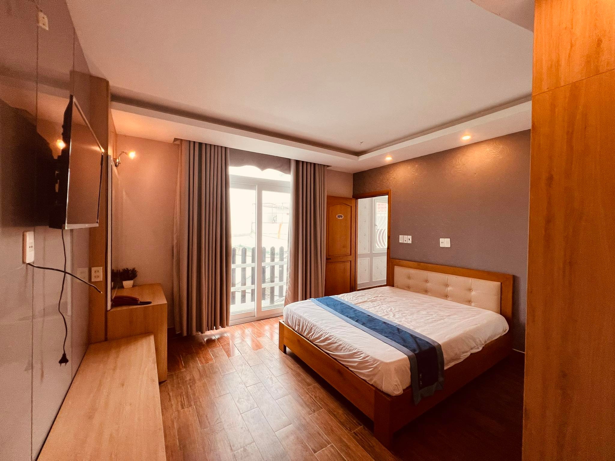 Mặt tiền kinh doanh gần Cư xá Bắc Hải, Quận 10, 7 tầng, 160m2, giá rẻ