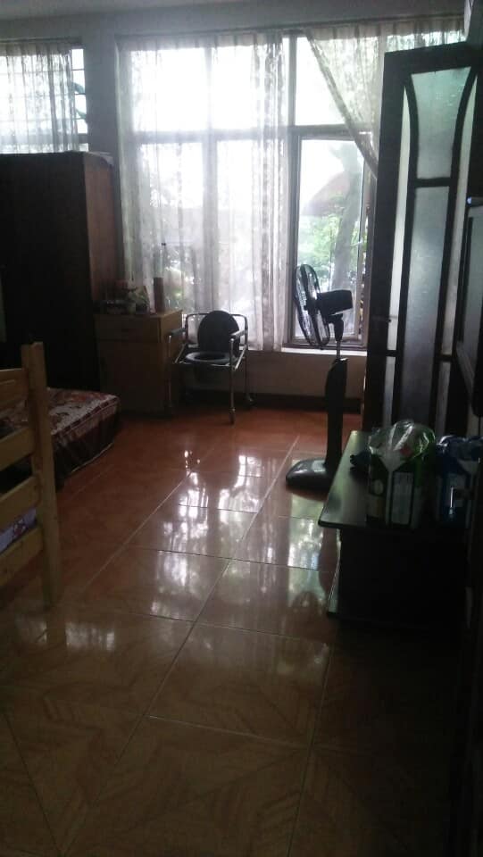 Nhà rộng đẹp siêu hiếm ở phố Cát Linh, nhà 2 mặt ngõ thông thoáng