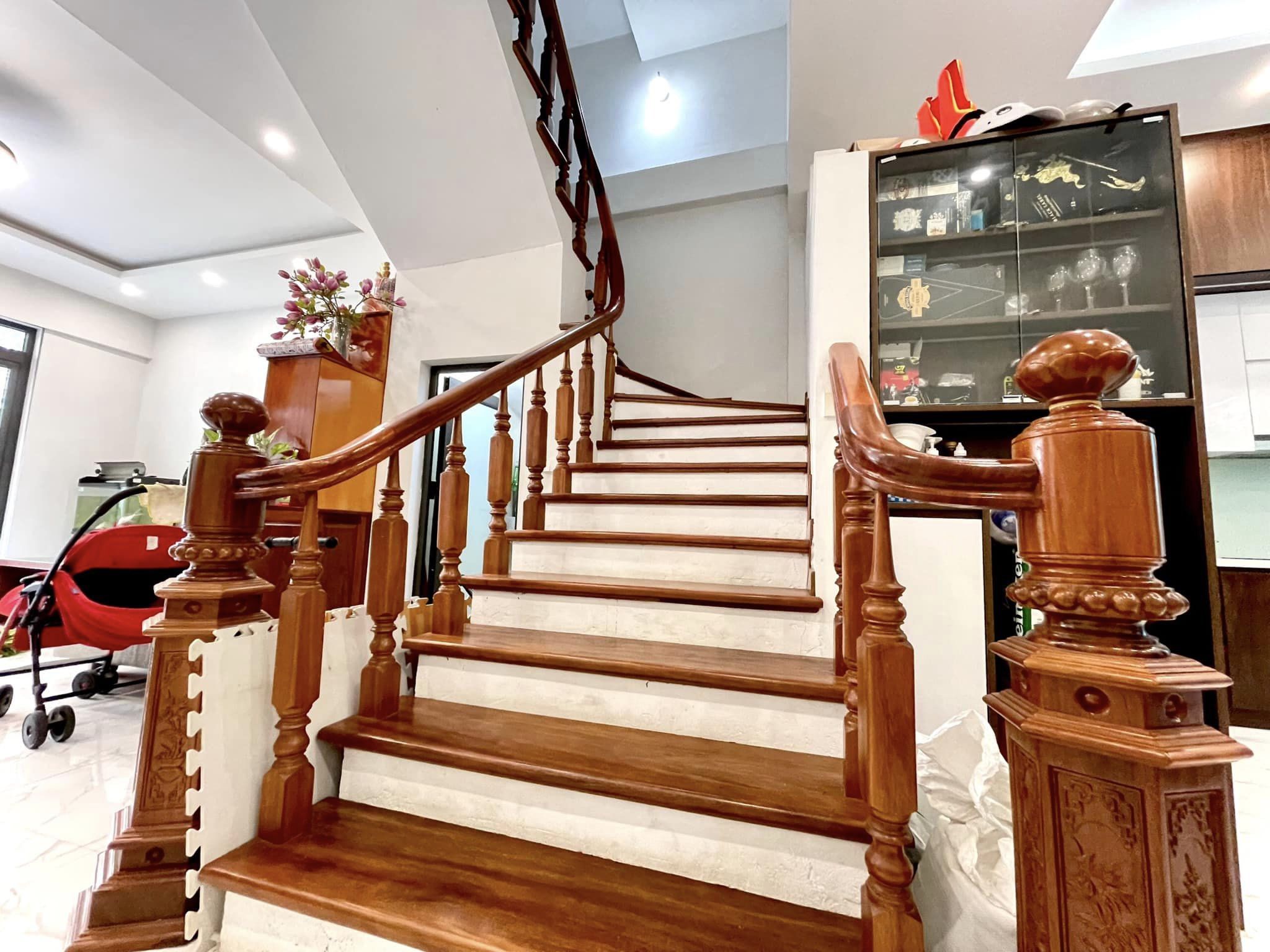 10.8TỶ 50M2 6TẦNG MẶT PHỐ LÊ XUÂN ĐIỆP-HÀ ĐÔNG-Ô TÔ TRÁNH VỈA HÈ-KINH DOANH