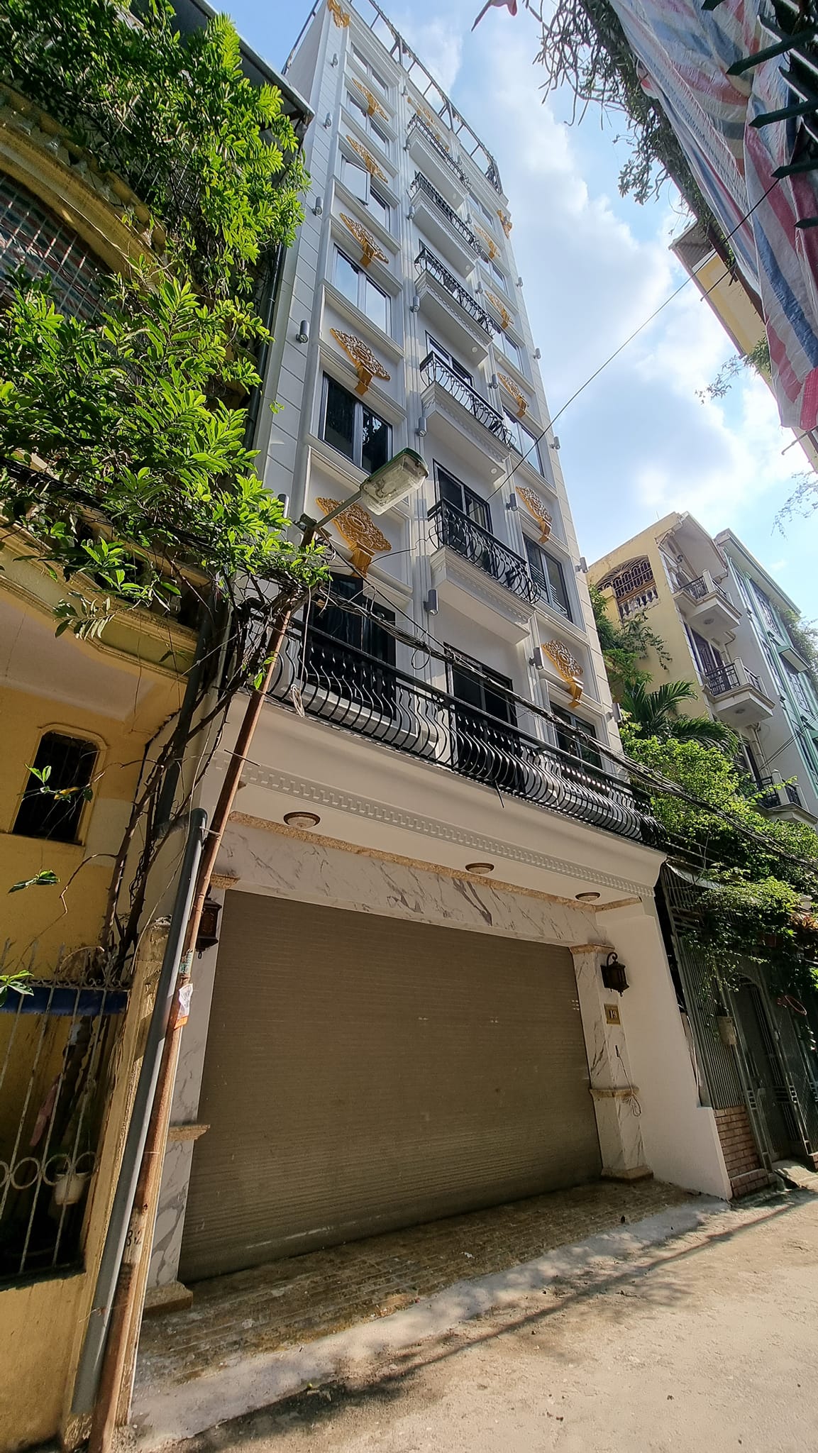 PHẠM TUẤN TÀI NGHĨA TÂN CẦU GIẤY 22 TỶ 75m 9 TẦNG THANG MÁY MT 9m DOANH THU 250T