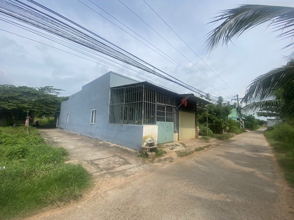 Lô góc 129.5m2 mặt tiền đường bê tông ô tô- hàm thắng-hàm thuận bắc cách Phan Thiết 3km