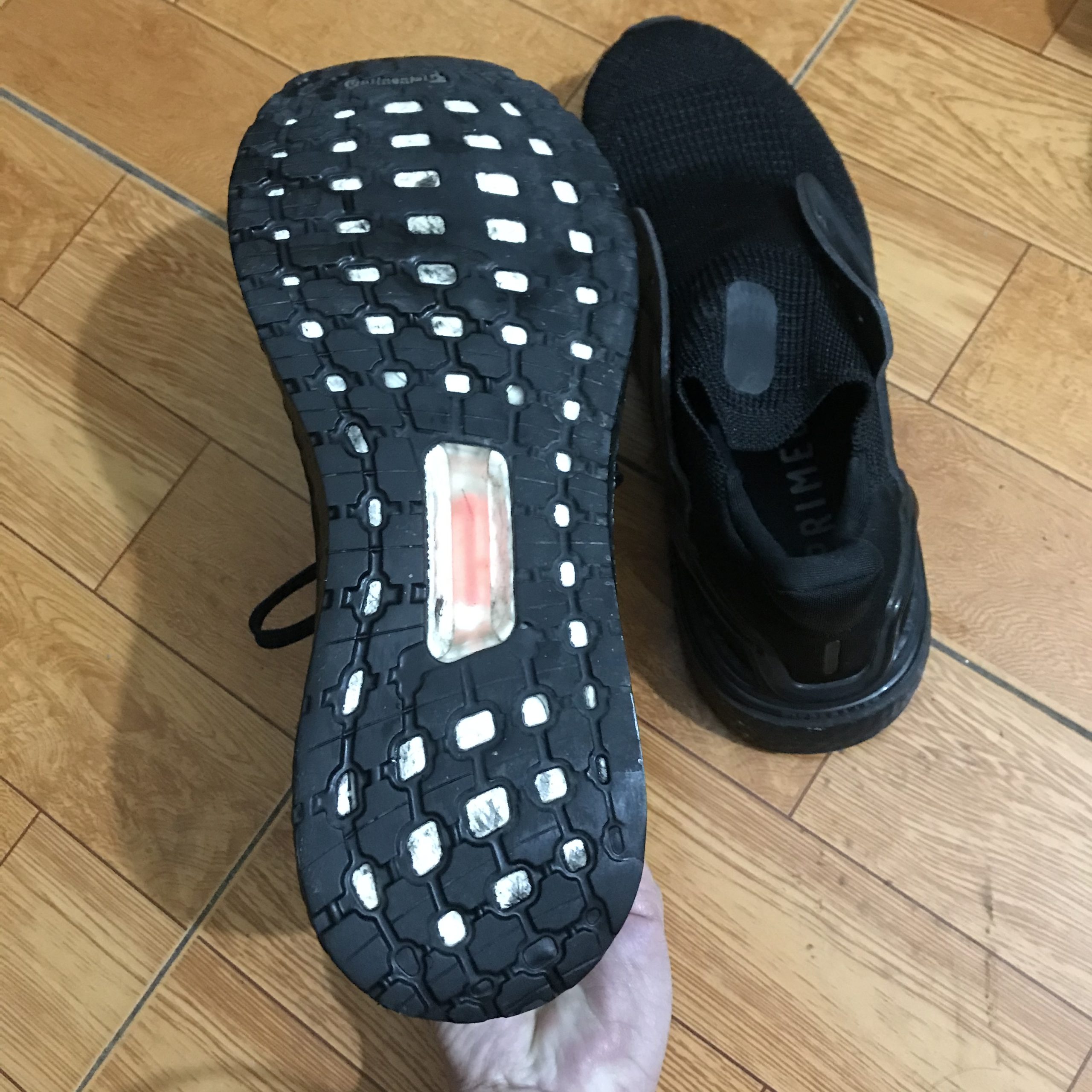 Muốn bán gấp nhà ngõ 133 Xuân Thuỷ, 36m2,4 tầng, mặt tiền 3,4m, gần phố.