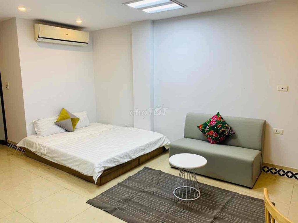 Cho thuê cửa hàng và căn hộ nhà view hồ 59 Hồ Ba Mẫu, Đống Đa, Hà Nội.