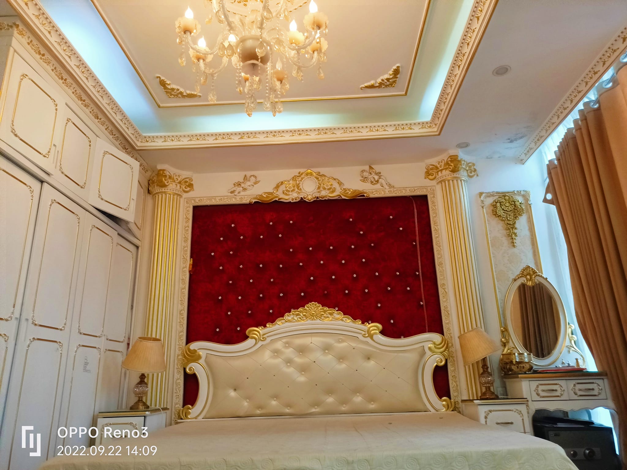 Bán Nhà Phương Mai, Đống Đa, Dáng Biệt Thự, Ô Tô Vào Nhà, 85m2 3T MT6.5M, Giá 9.55 Tỷ