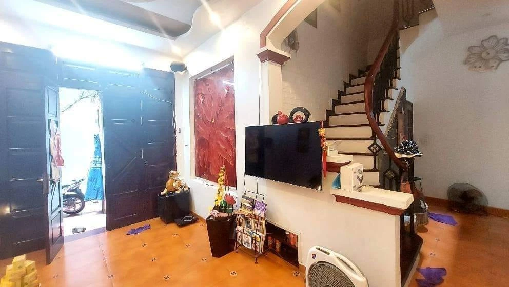 Bán nhà Minh Khai, ĐẦU TƯ, 70m*4 tầng, giá bán 5.5 tỷ