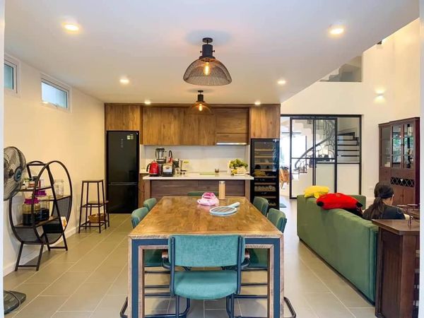 BÁN NHÀ NGÕ 23 TƯ ĐÌNH LONG BIÊN 100M2 - 6 TẦNG - MẶT TIỀN 8M - GIÁ 20.9 TỶ