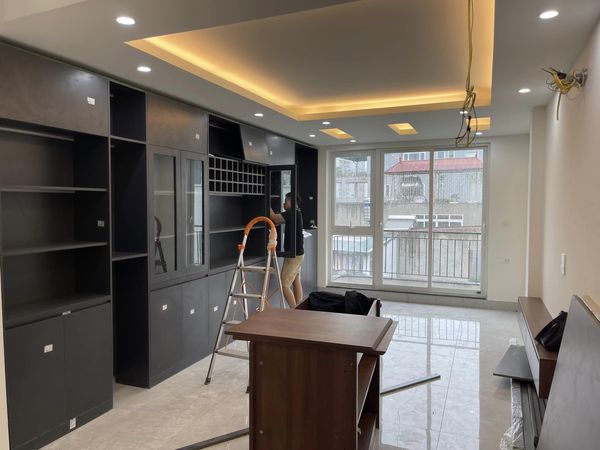 BÁN NHÀ NGÕ 163 TƯ ĐÌNH LONG BIÊN 131M2 - 6 TẦNG - MẶT TIỀN 8.5M - GIÁ 20.7 TỶ.