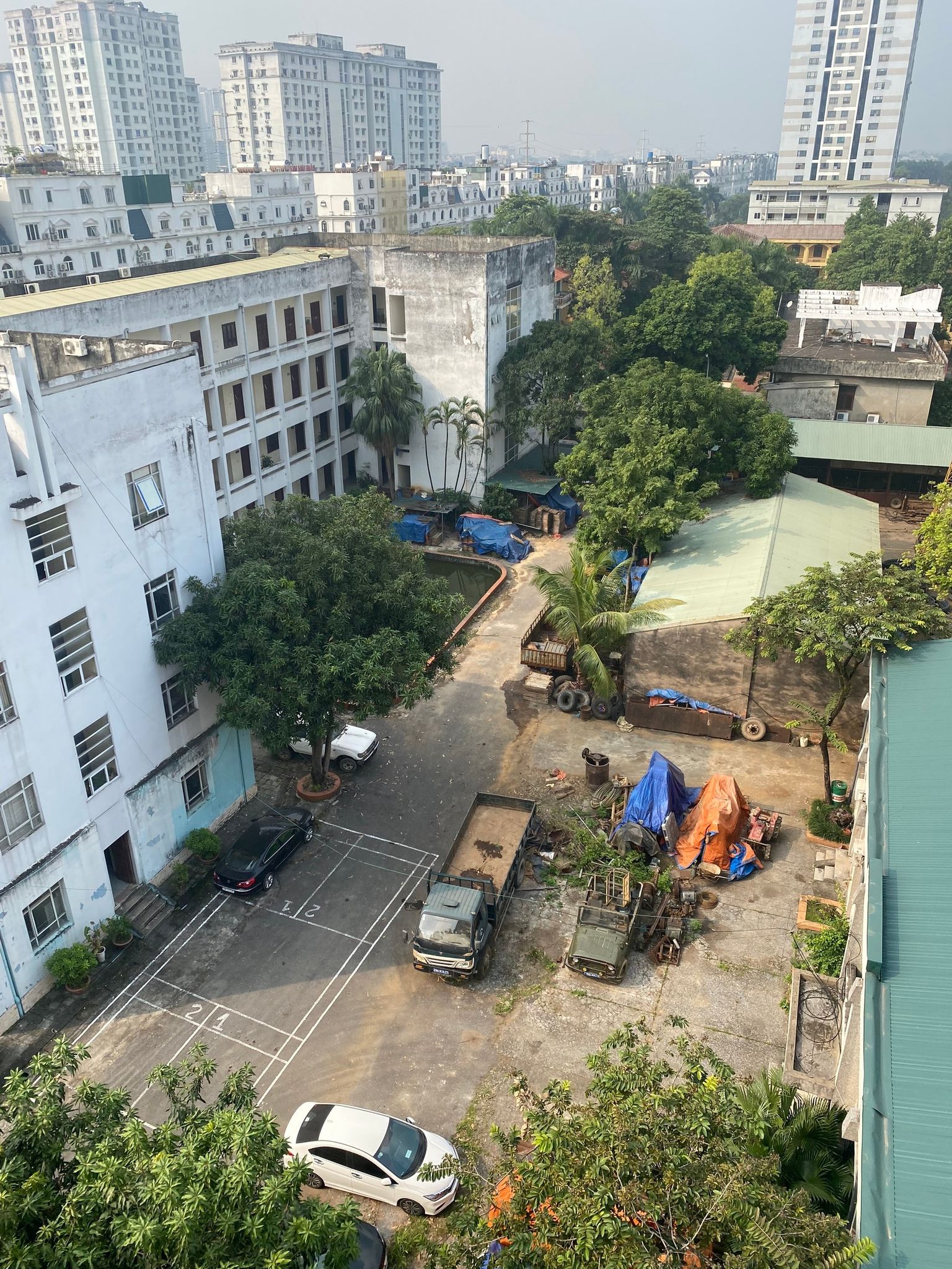 BÁN NHÀ ĐƯỜNG Ô TÔ TRÁNH - THOÁNG TRƯỚC SAU - KINH DOANH - THANG MÁY.