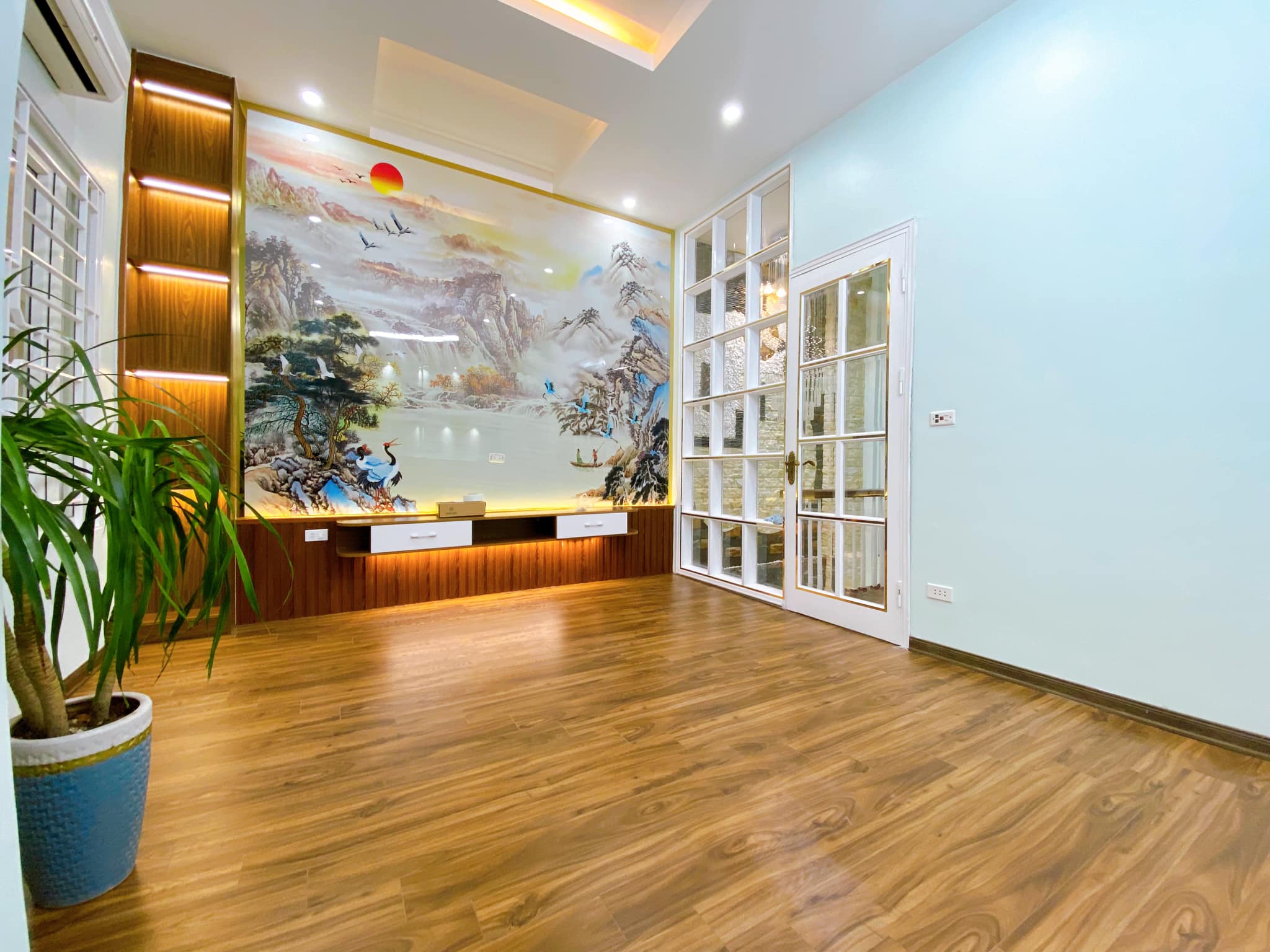 Bán nhà- SIÊU PHẨM THÁI HÀ-20M OTO TRÁNH-NHÀ ĐẸP-Ở NGAY. Nhỉnh 7tỷ