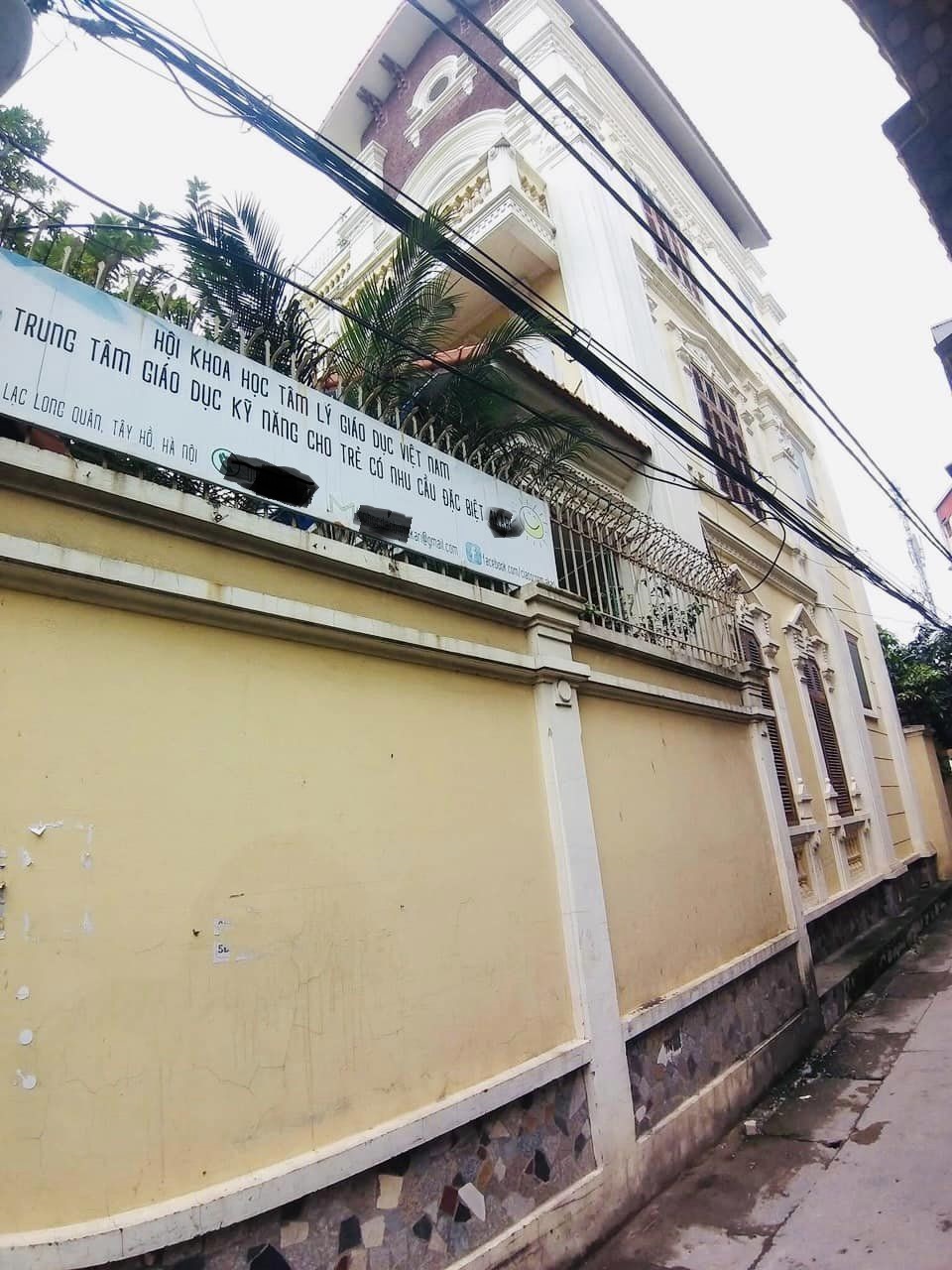 BÁN BIỆT THỰ SÂN VƯỜN LÔ GÓC TÂY HỒ 200M 5 TẦNG 17 TỶ